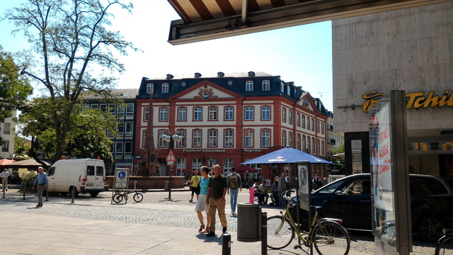 P_20160606_112226-1.jpg - 2016德國之旅